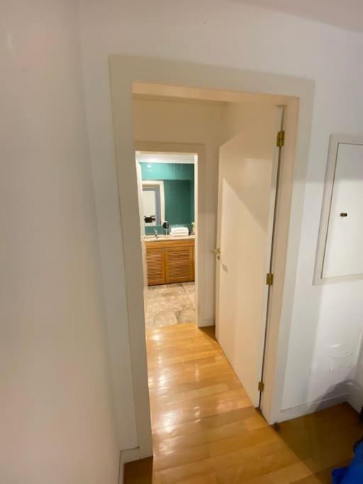 Swimming Pool Apartment With Private Garage Porto Eksteriør bilde